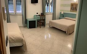 Hotel Marina